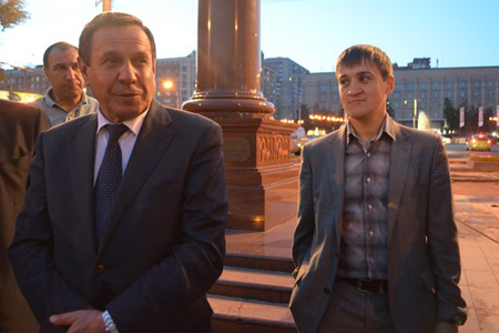 Единоросс Титаренко побеждает на выборах в новосибирский горсовет при явке в 13,05%