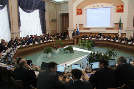 Новосибирские депутаты отказались обсуждать на сессии обращение к Путину по реформе РАН 