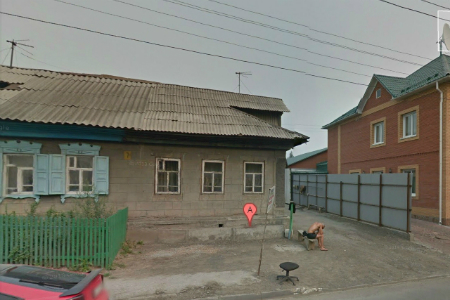 Жители Новосибирска обматерили и избили полицейских, пытавшихся закрыть автомойку