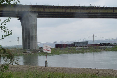 Почти 50 домов осталось снести в зоне строительства третьего моста в Новосибирске