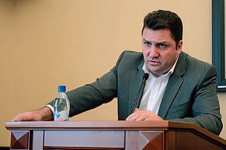 Андрей Гудовский: Министерство региональной политики не будет увеличивать бюджет за два года до выборов губернатора