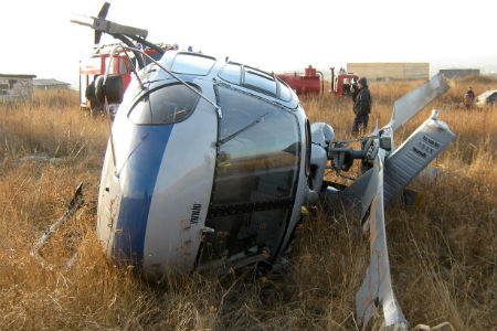 Вертолет с врачами на борту совершил аварийную посадку в Красноярском крае