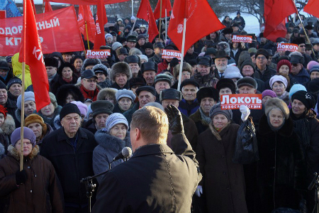 Выдвижения Анатолия Локтя в мэры Новосибирска потребовали на митинге против пенсионной реформы