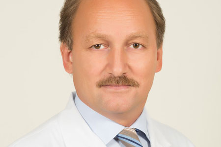 Главный хирург Новосибирской области Анатолий Юданов стал главврачом облбольницы