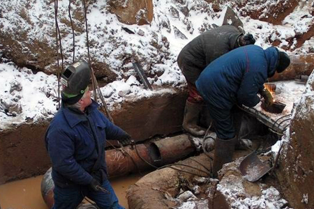 Более 5000 новосибирцев остались без воды из-за аварии на трубопроводе