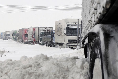 Запрет на въезд большегрузов в Новосибирск коснется только транзитного транспорта