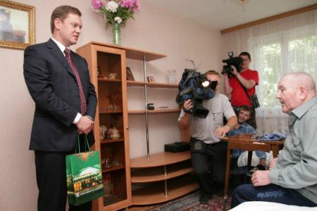 Новосибирская область выдаст ветеранам федеральные деньги на 50 квартир 