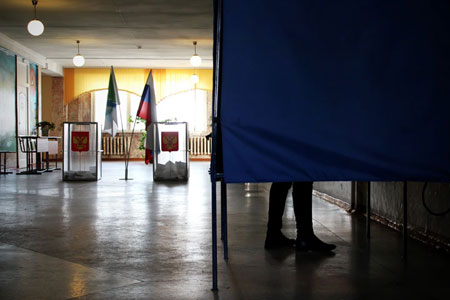 За два часа до закрытия участков явка на досрочных выборах мэра Новосибирска составила 28,69%