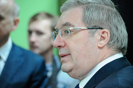 Толоконский обвинил Юрченко и Козодоя в непопулярности Знаткова у избирателей