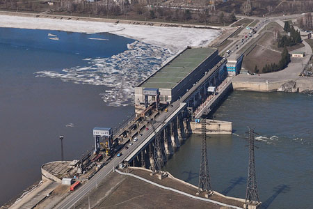 Новосибирская ГЭС: «Досмотр грузовиков на плотине приведет к транспортному коллапсу»