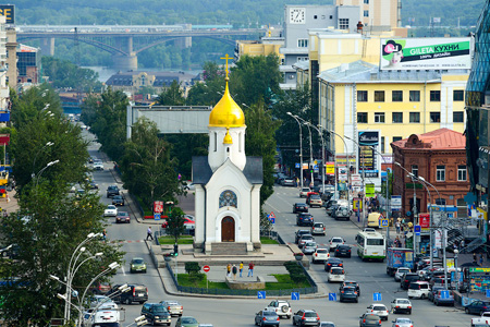 19 улиц Новосибирска перекроют в День Победы 