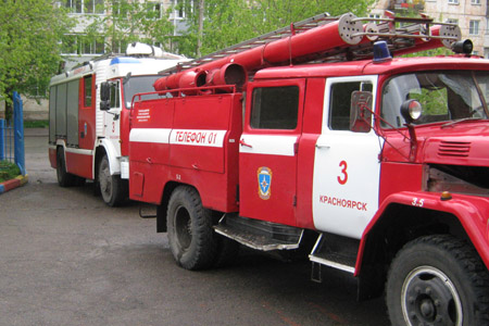 Около 300 человек эвакуировали из-за задымления из интерната в Красноярске
