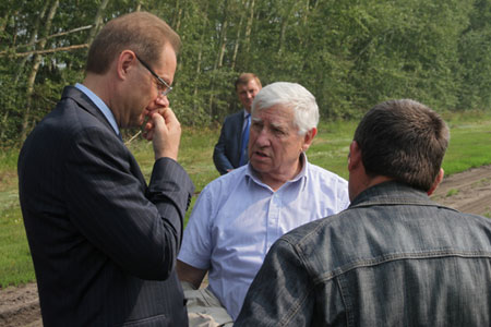 Новосибирский экс-губернатор Василий Юрченко подозревается в халатности на 34 млн рублей