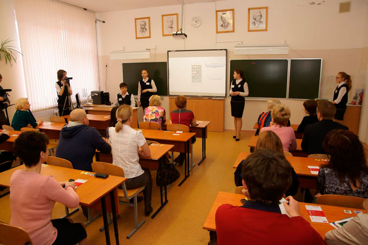Школьники Новосибирска вышли в федеральный этап конкурса «Дети учат взрослых»
