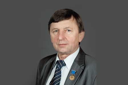 Назаровский депутат подозревается в незаконной покупке ордена «Заслуженного гражданина России»