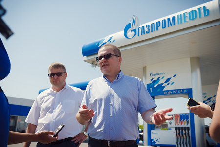 Журналисты проверили бензин в Новосибирске