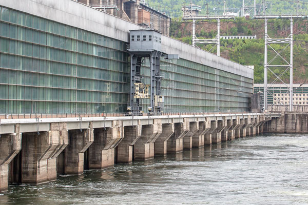 Структуры Олега Дерипаски увеличили долю в Красноярской ГЭС до 90,15% ценой 13 млрд акций «РусГидро»