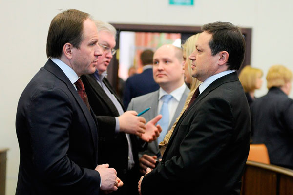 Бывший пресс-секретарь Хлопонина и Кузнецова не захотел работать с Толоконским
