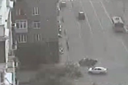 Красноярец сбил насмерть двух девушек на пешеходном переходе (видео)