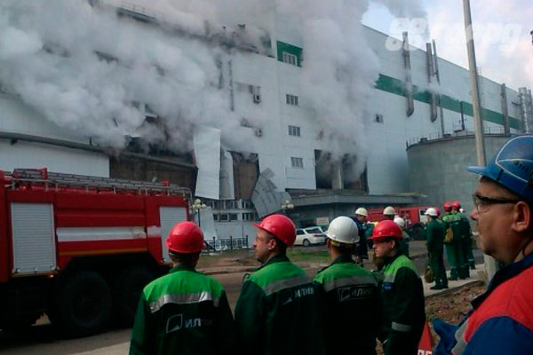 Два человека пострадали при взрыве на лесоперерабатывающем заводе в Братске