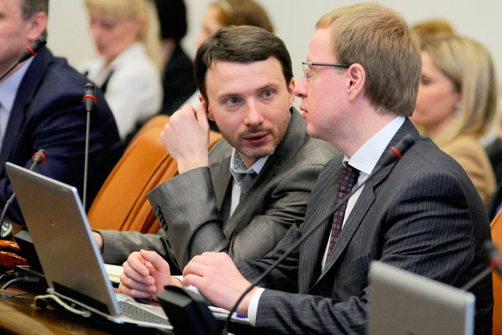 Толоконский согласовал с депутатами заксобрания четырех членов правительства Красноярского края