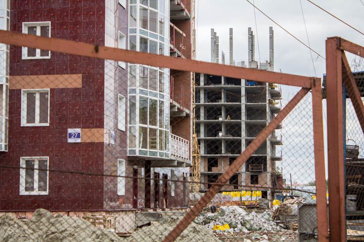 Новосибирские строители ввели в эксплуатацию более 900 тыс. кв. метров жилья