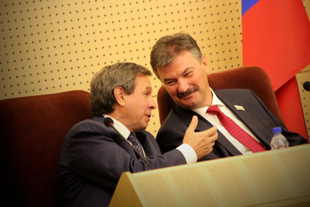 Депутаты заксобрания обсудят заместителей новосибирского губернатора