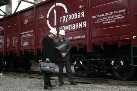 Новосибирский филиал ПГК увеличил объем перевозок на платформах 