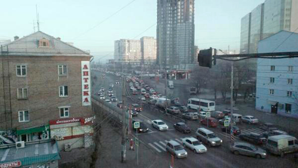Платные парковки появятся в центре Красноярска к марту 2015 года