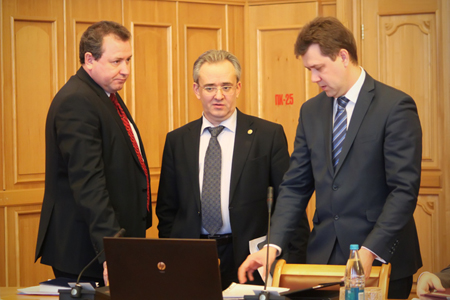 Соболев, Илющенко и Козодой выведены из новосибирского политсовета «ЕР»