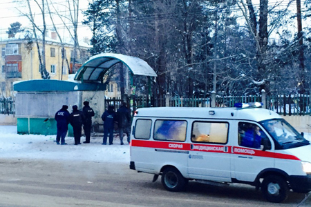 Взрыв произошел на остановке в Ангарске, есть пострадавшие
