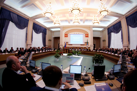 Партийные списки на выборах в горсовет Новосибирска одобрены на публичных слушаниях