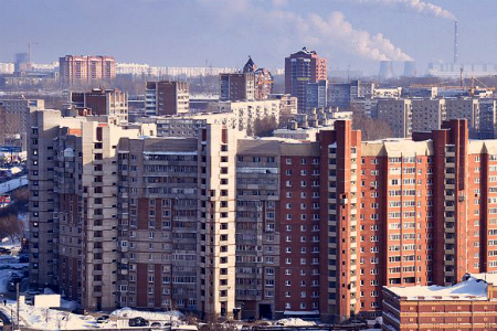 Девушка погибла от падения сосульки с крыши дома в Новосибирске