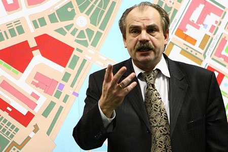 Главному архитектору Омска предъявили обвинение за раздачу земли без торгов 