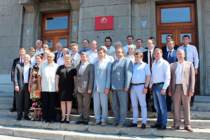Предвыборная сессия новосибирского горсовета: «Отцы города» для «ЕР», «паровоз» КПРФ и итальянское искусство