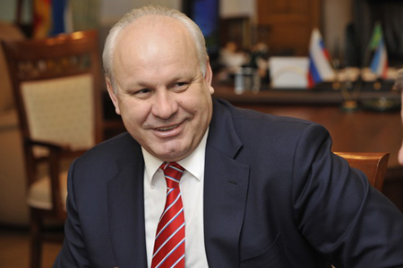 «Коммерсантъ»: Увольнение прокурора Хакасии говорит об усилении позиций губернатора Зимина 