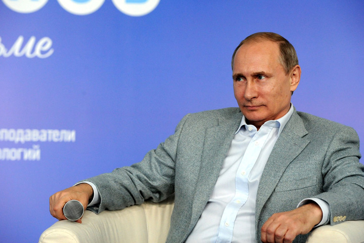 Учитель из Красноярска предложил Путину запретить фейсбук