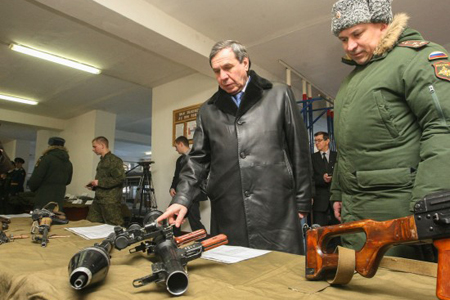 Областные учреждения в Новосибирске продолжают готовить к войне