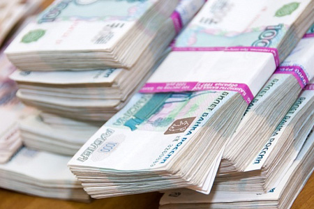 Сотрудник банка в Братске украл 4 млн рублей для игры на тотализаторе 