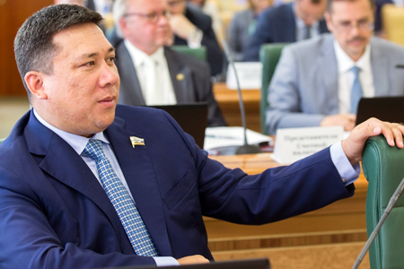 Алтайский сенатор предложил создать «Золотой фонд бизнеса»