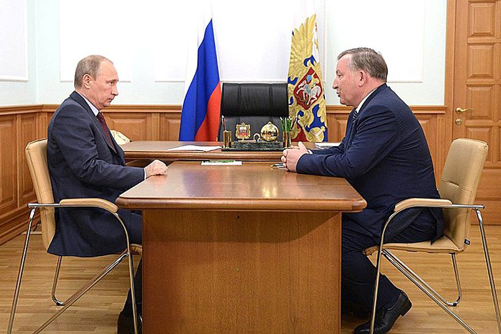 Карлин попросил у Путина денег и пригласил его на «Бирюзовую Катунь»