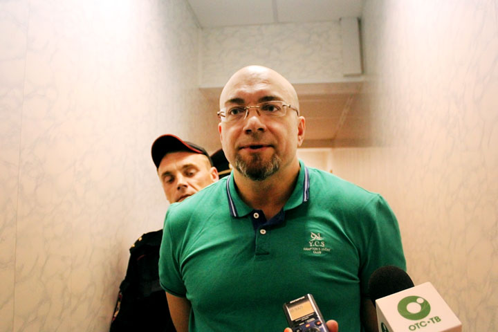 Суд признал законным арест Петрова по делу «Интерры» на незаконном заседании