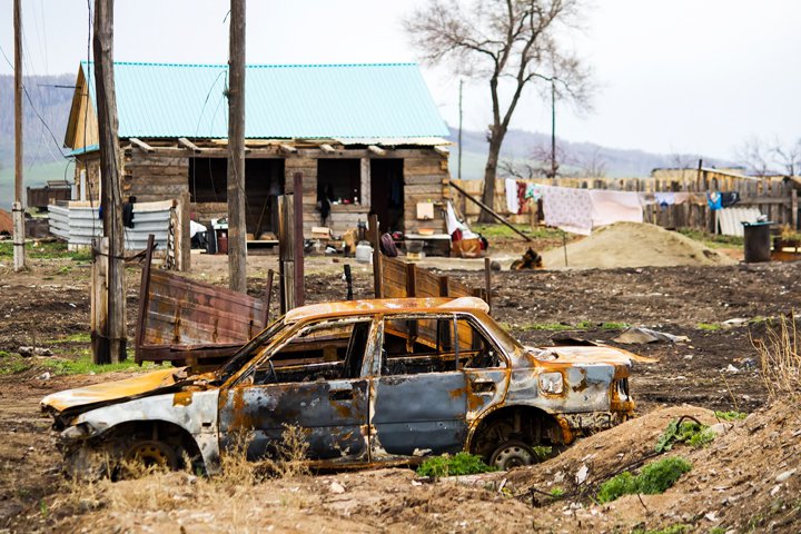 Пострадавшим от пожаров в Хакасии предлагают принять недостроенные дома