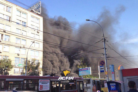 Пожар произошел на стройке в левобережье Новосибирска 