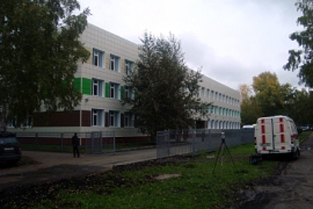 Более 500 школьников эвакуировано в Томске из-за запаха сероводорода