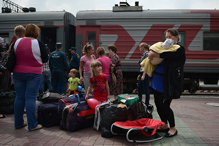 Новосибирская область приняла в три раза больше соотечественников, чем планировала