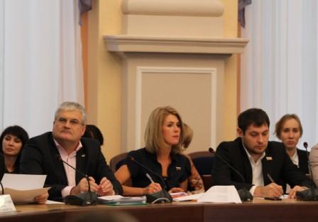 Мэр Новосибирска представил депутатам основные параметры бюджета на 2016 год