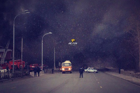Движение перекрыто на федеральной трассе под Новосибирском из-за пожара 