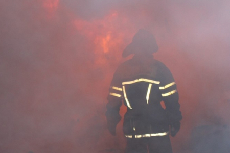 Мужчина и двое детей погибли при пожаре в Чите 