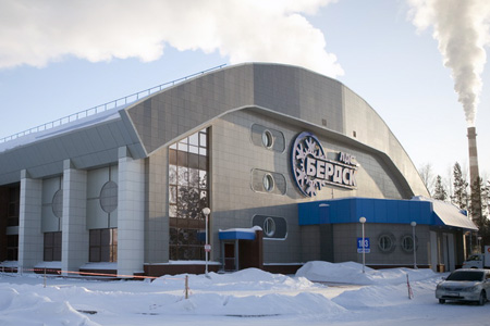 Ледовый дворец спорта закрыли в Бердске из-за опасного газопровода 
